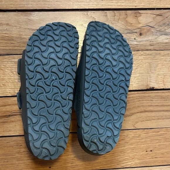 Olive Birkenstocks - Picture 3 of 5